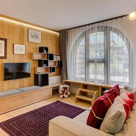 Cheserys, Alpes Travel, Les Praz Sleeps 2-4 * Σαμονί