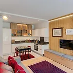 Cheserys, Alpes Travel, Les Praz Sleeps 2-4 아파트