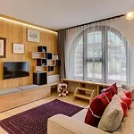 Cheserys, Alpes Travel, Les Praz Sleeps 2-4 * 샤모니