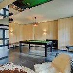 아파트 Cheserys, Alpes Travel, Les Praz Sleeps 2-4