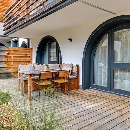 Cheserys, Alpes Travel, Les Praz Sleeps 2-4