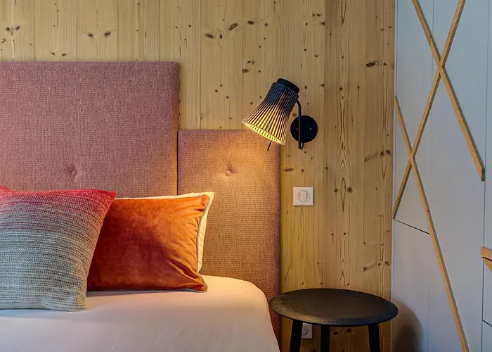 Cheserys, Alpes Travel, Les Praz Sleeps 2-4 Apartment